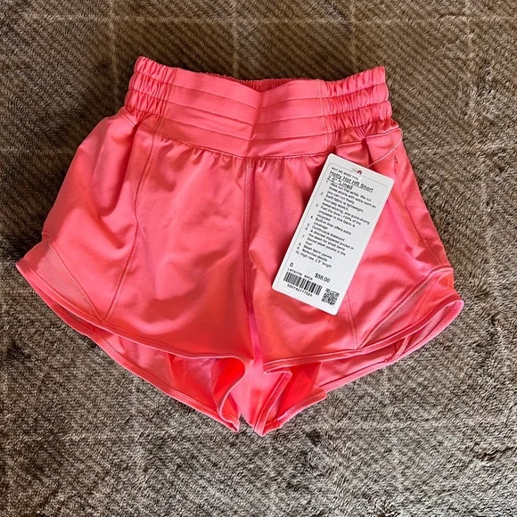 lululemon athletica Shorts Lululemon Hotty Hot High Rise 25
